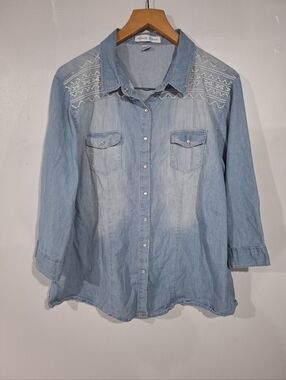 Maggie And Max Embroidered Shambray Shirt 2X Blue Western Cottagecore Vintage